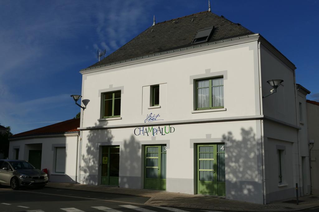 Logis Hotels Le Champalud Restaurant La Citadelle Oree-d'Anjou 외부 사진