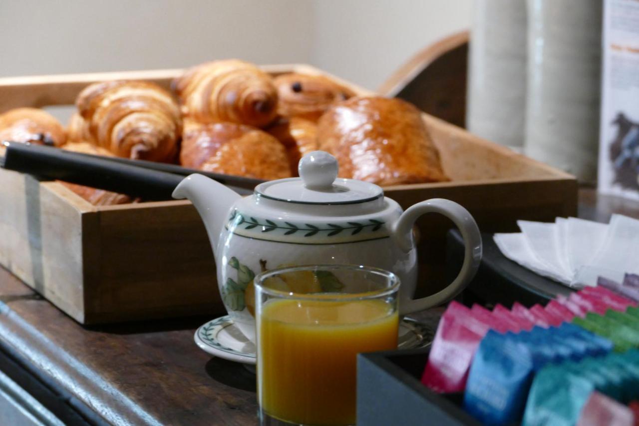 Logis Hotels Le Champalud Restaurant La Citadelle Oree-d'Anjou 외부 사진