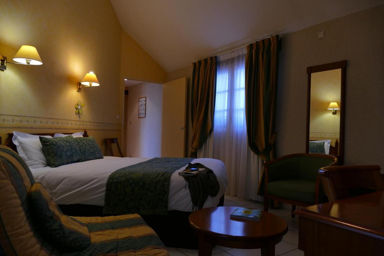 Logis Hotels Le Champalud Restaurant La Citadelle Oree-d'Anjou 외부 사진
